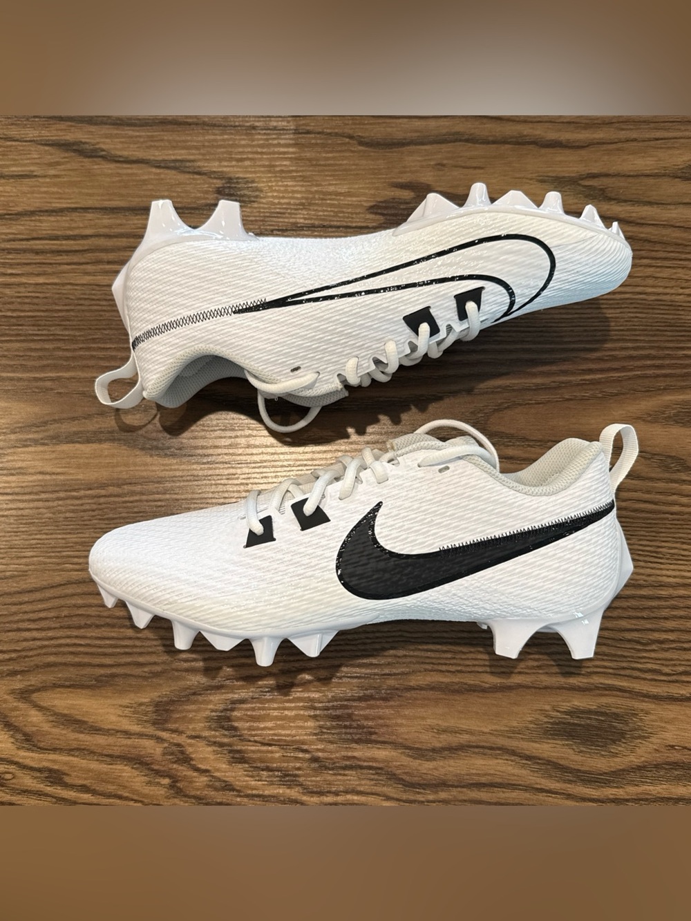 Size 10 Wide Nike Vapor Edge Speed 360 2 Carbon FF Football Cleats FZ4265-100